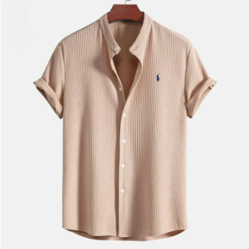 Button-up shirt with textured short sleeves